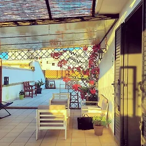 https://terrazza-44-lecce.lecce-hotels.com